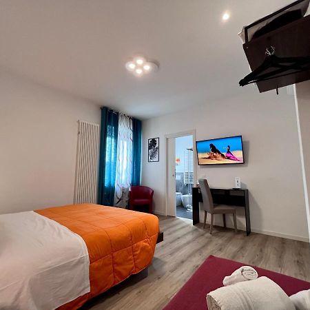 Verona Rooms 109 Exterior photo