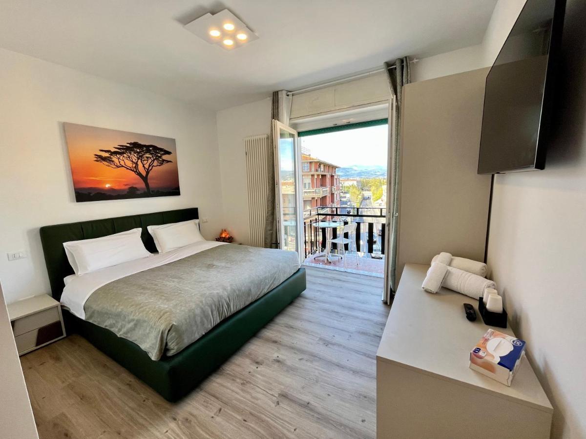 Verona Rooms 109 Exterior photo